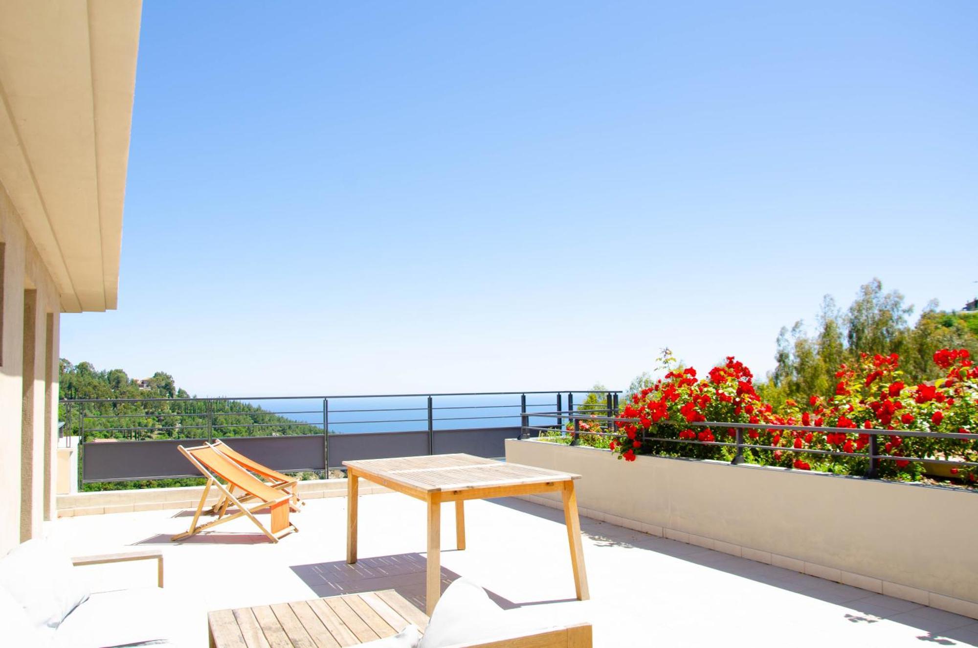La Perle D'Eze - Aparthotel Pokoj fotografie